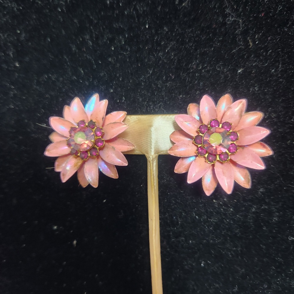 Pink Enamel Flower Earrings AB Rhinestone Floral  Clip‎ on mod pop art